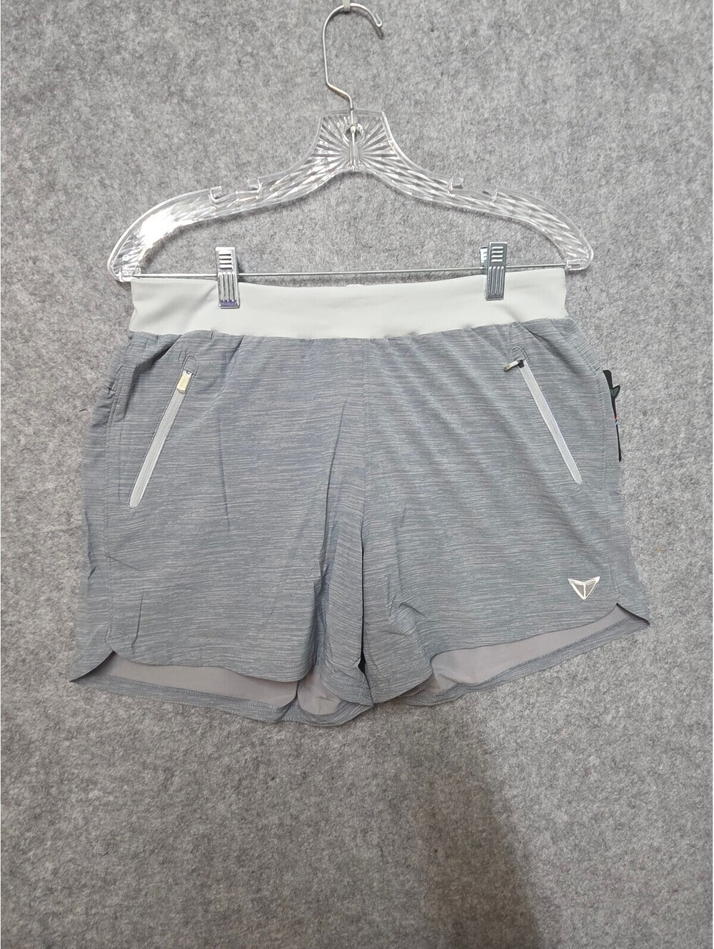 Korsa Women's Embrace 5" 2.0 Running Shorts Medium Gray NWT